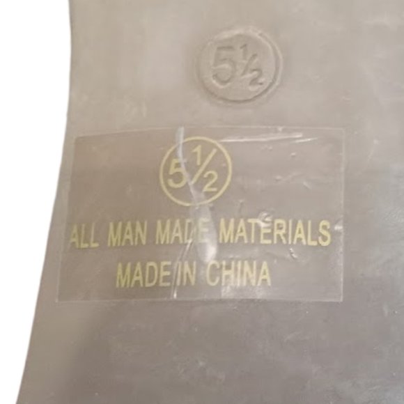 EC Olivia Ferragamo Tan Patent | Gold Studded Flats | Padded soles | Size: 5.5" - Picture 14 of 16